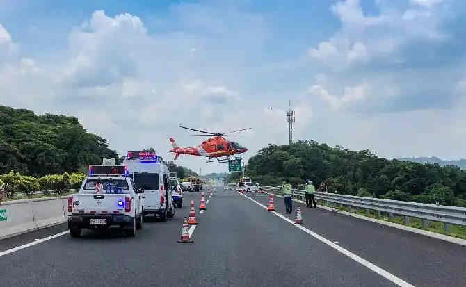 浦北高速公路汽车救援案例